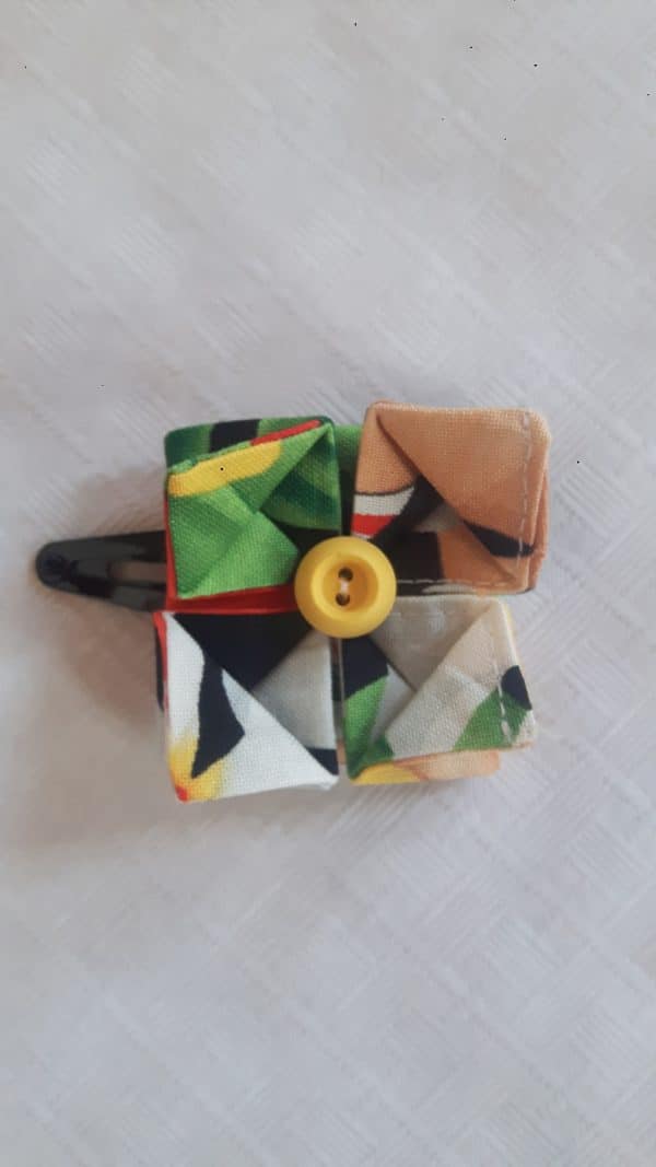Petite pince à cheveux origami fleur motif Hawaï – Image 2