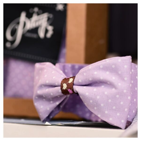 Bracelet nœud en coton mauve à pois – Image 3