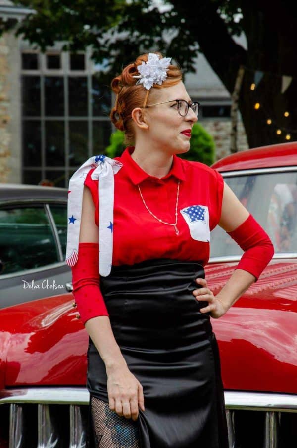 Manchettes de bras en jersey rouge à pois