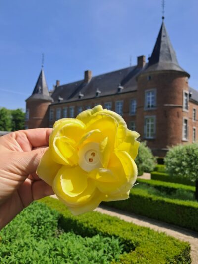 Pince à cheveux fleur jaune Bilzen